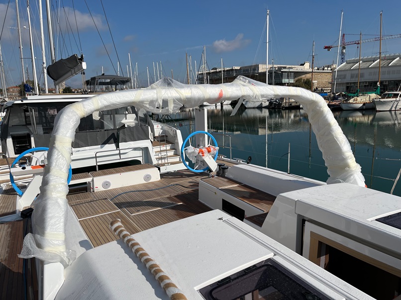 Arceau en carbone pour bateau