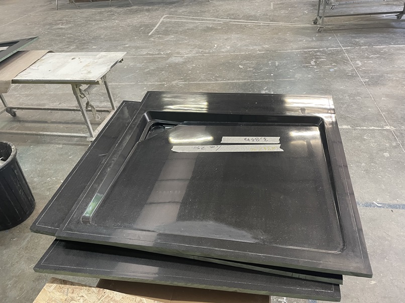 Bac de douche en carbone pour bateau